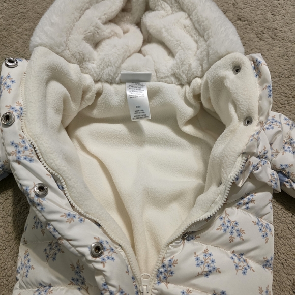Nicole Miller Baby Floral Puffer Snowsuit – 0–3 Months – Like New - Picture 2 of 3